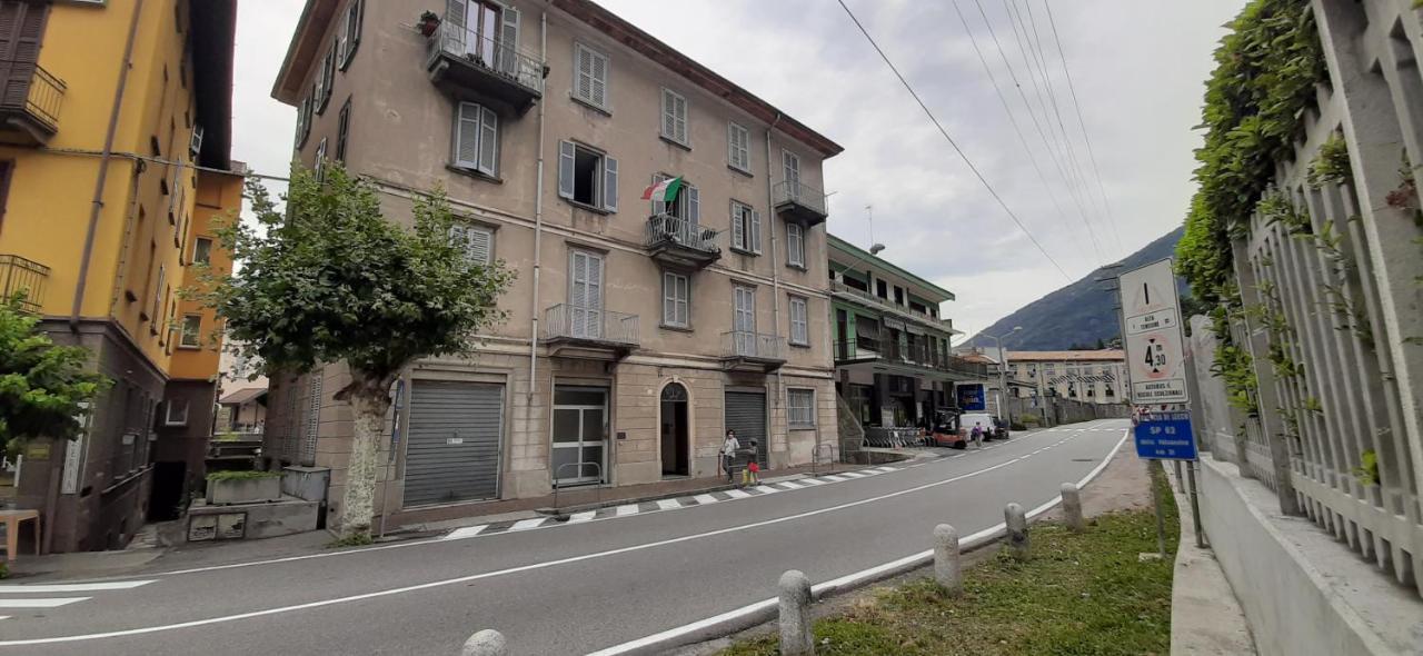 Casa Vacanza Frankino Apartment Bellano Bagian luar foto